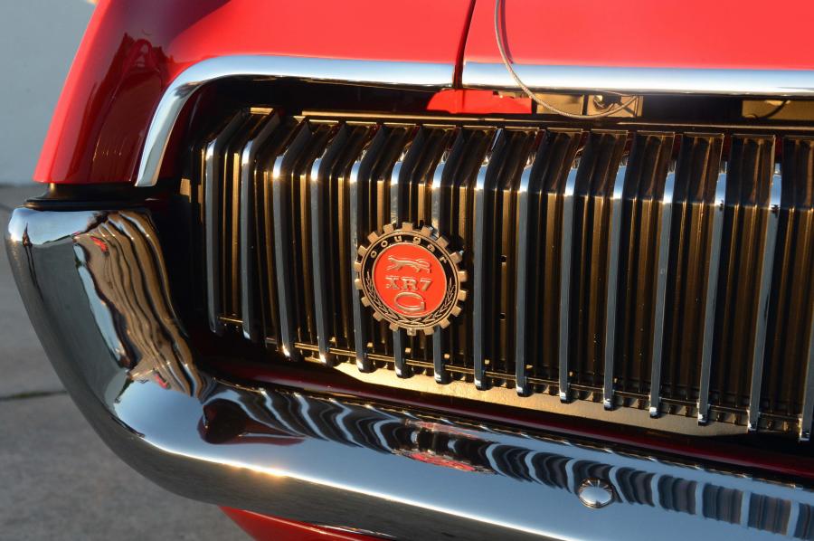 Детали экстерьера Mercury Cougar XR-7 G 1968 года  (фото 6 из 15)